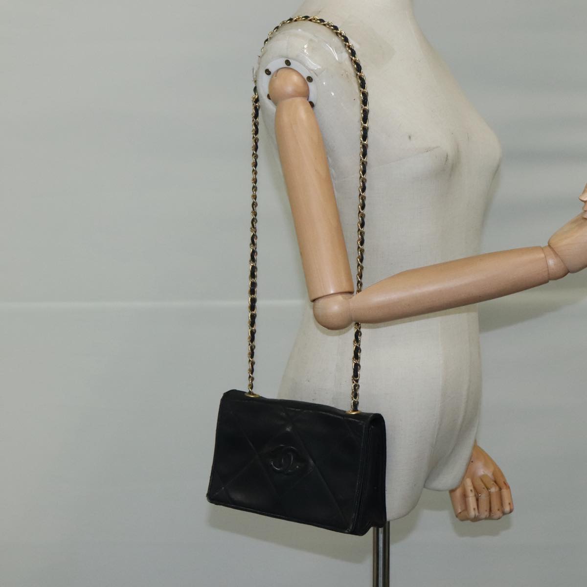 CHANEL Matelasse Chain Shoulder Bag Lamb Skin Black Gold CC bs20900