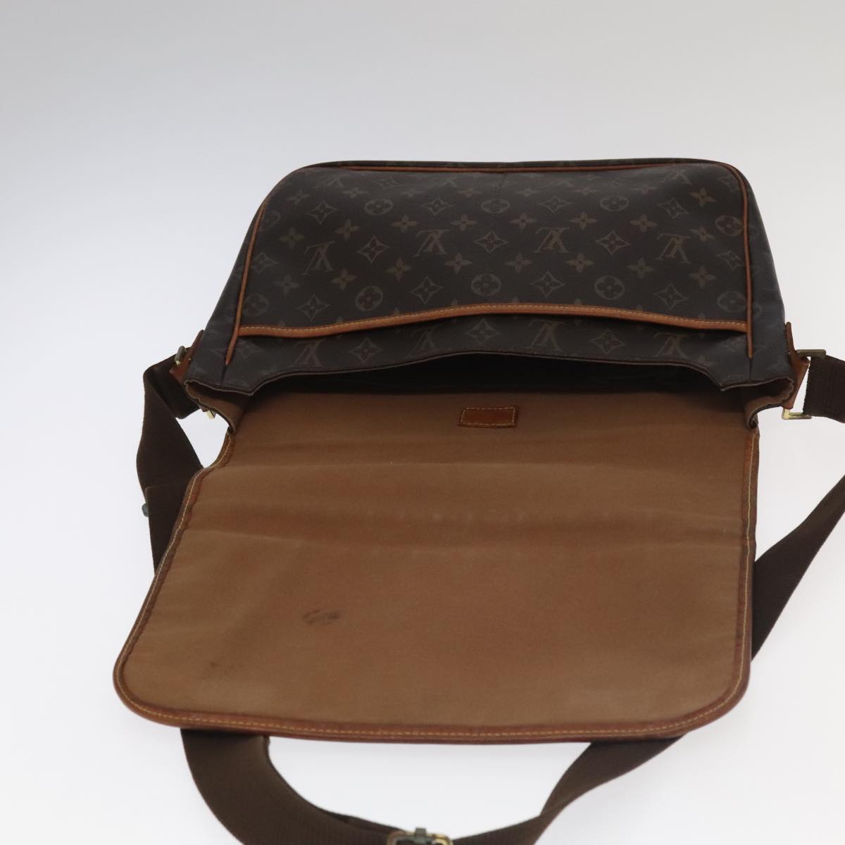 LOUIS VUITTON Monogram Messenger BosphoreGM Shoulder Bag M40105 LV bs20929
