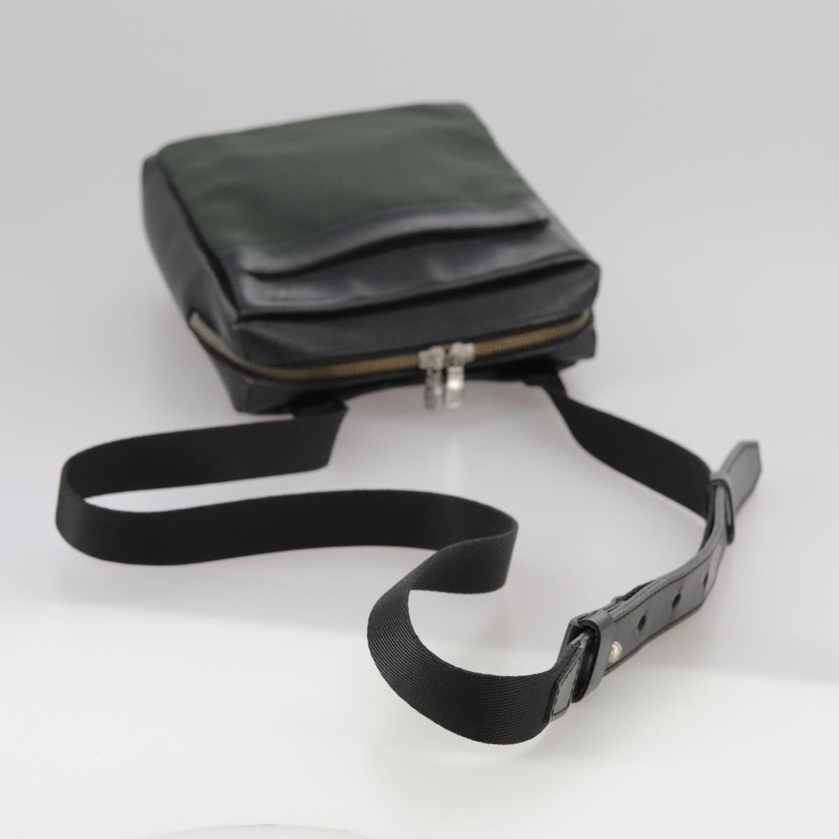LOUIS VUITTON Taiga Sayan Shoulder Bag Epicea M30902 LV bs20999