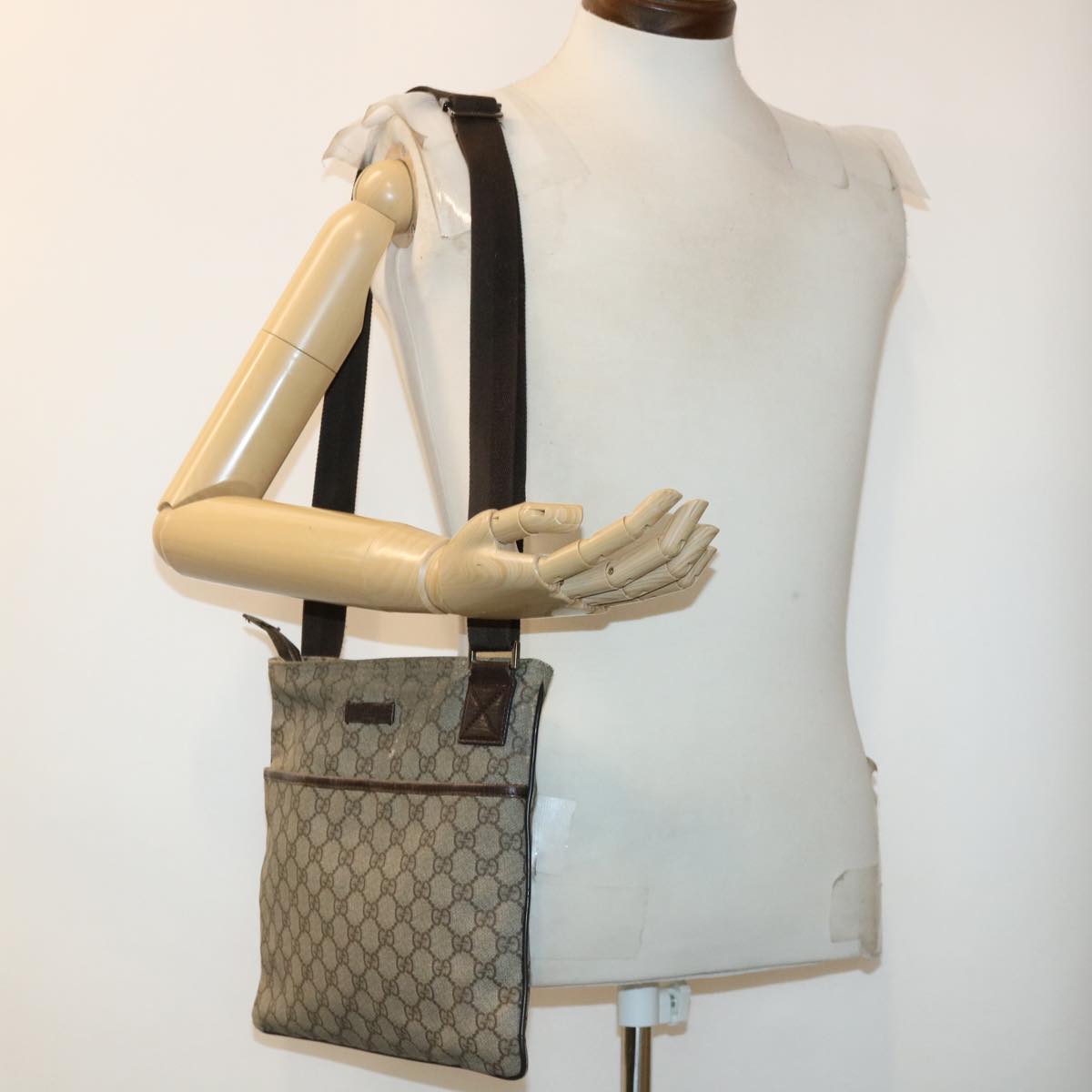 GUCCI GG Canvas Shoulder Bag PVC Leather Beige Dark Brown 141626 bs5003