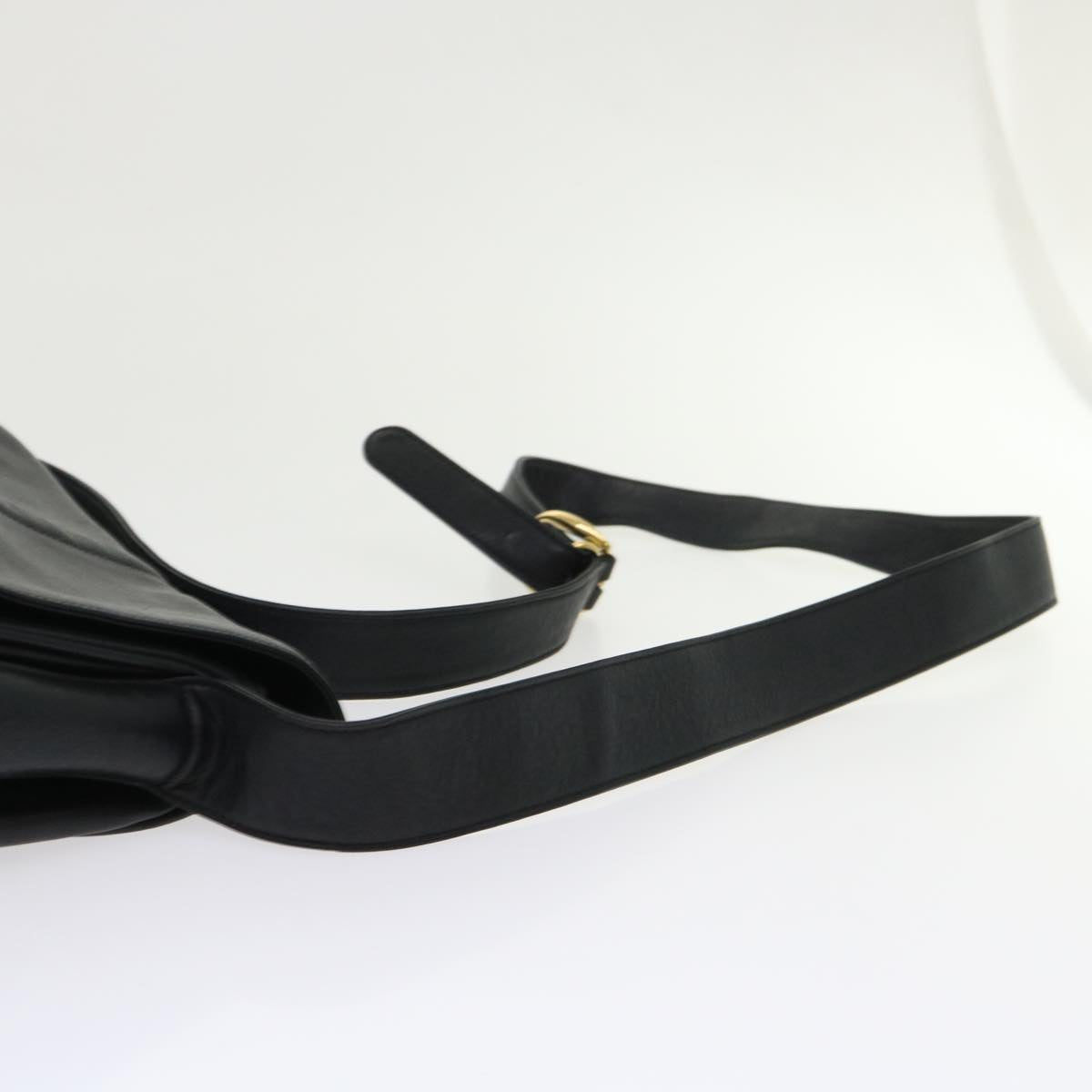 GUCCI Shoulder Bag Leather Black bs6638