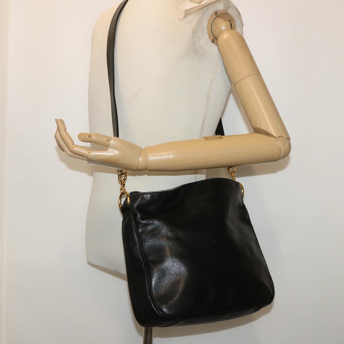 GUCCI Shoulder Bag Leather Black bs7234