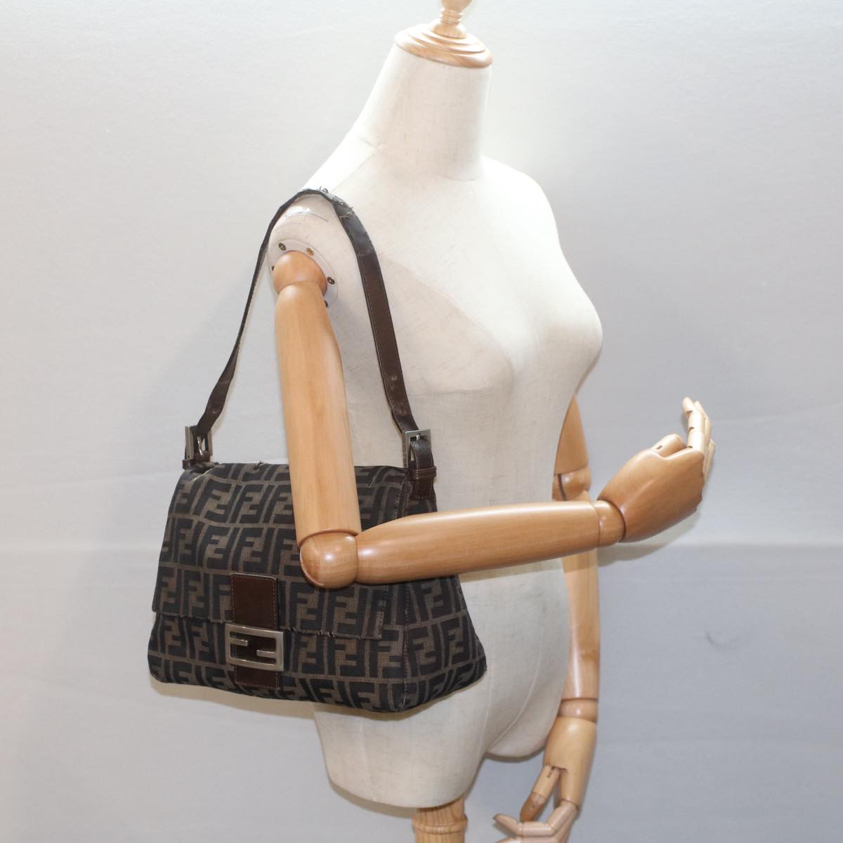 FENDI Zucca Canvas Mamma Baguette Shoulder Bag Black Brown bs7918