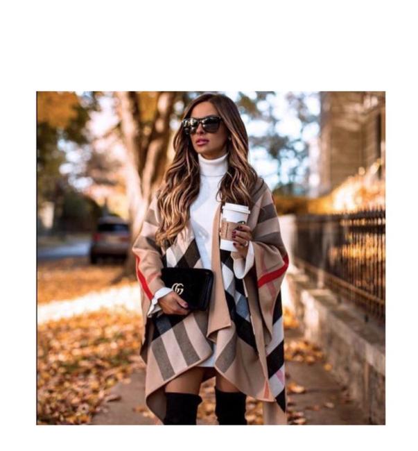 BURBERRY CAMEL WOOL CLASSIC CHECK CHARLOTTE REVERSIBLE CAPE