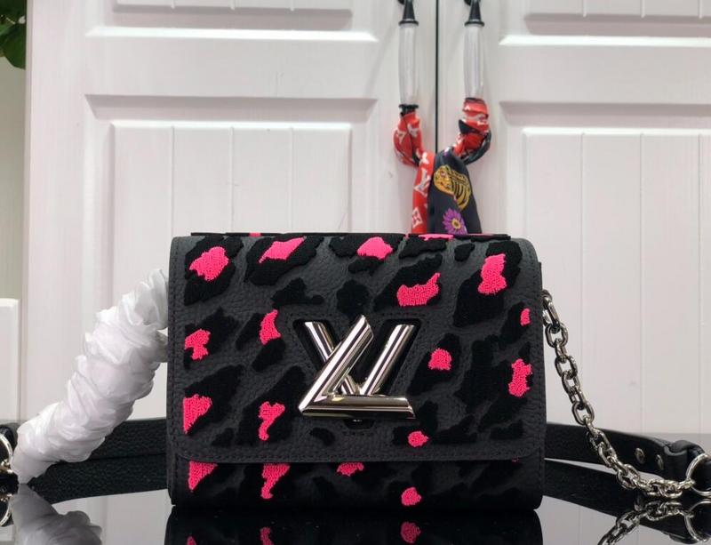 SAMC - LOV Bags - 2095