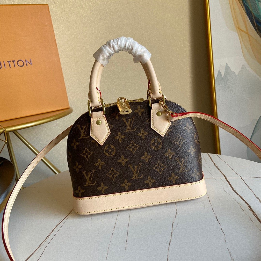 EN - New Arrival Bags LUV 143