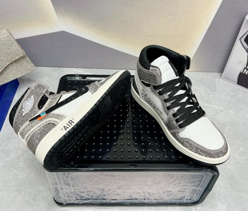 SAMC - NKE Shoes - 203
