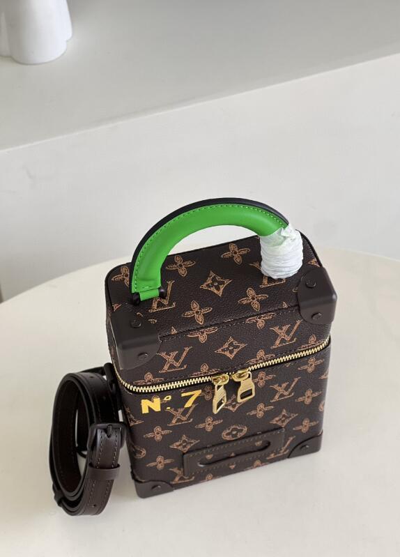 SAMC - LOV Bags - 1767