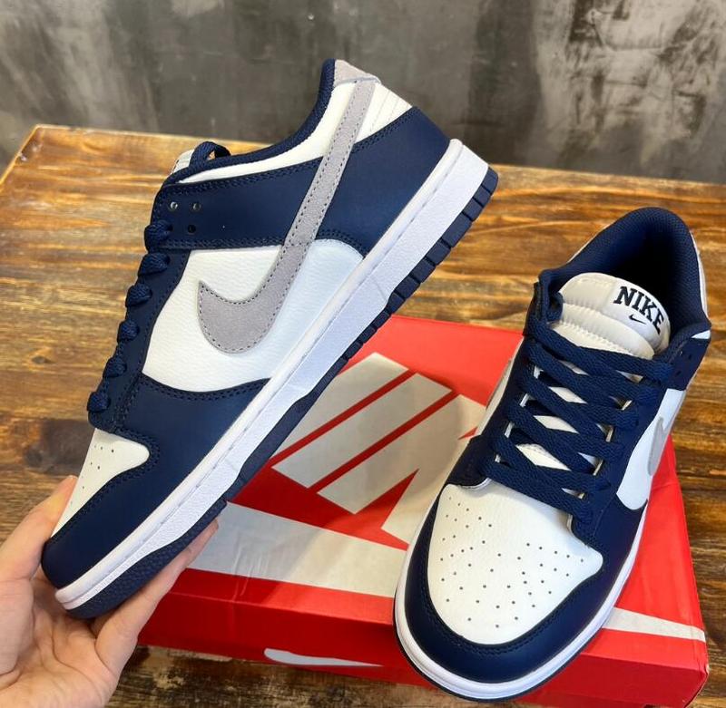 SAMC - NKE Shoes - 586