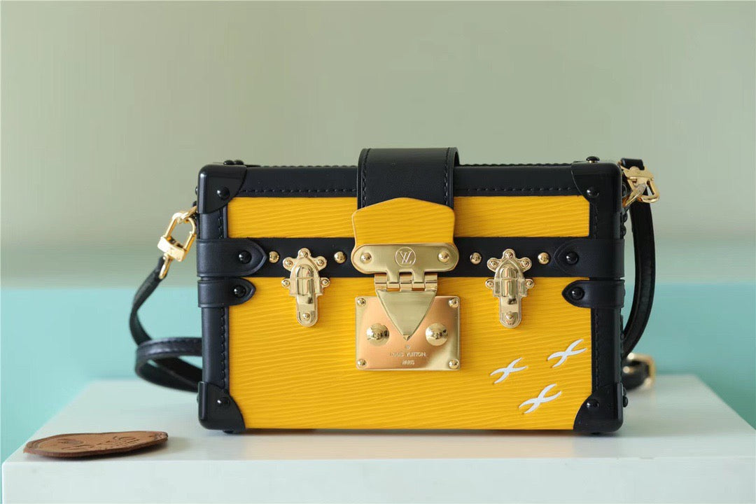 LV Petite Malle Epi Yellow For Women,  Shoulder And Crossbody Bags 7.9in/20cm LVÃ‚Â 