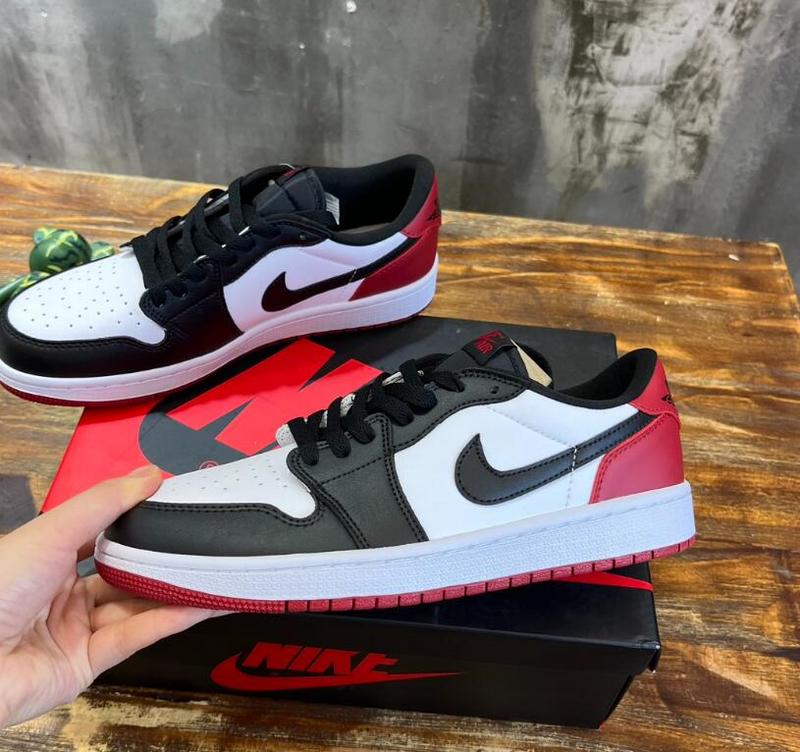SAMC - NKE Shoes - 400