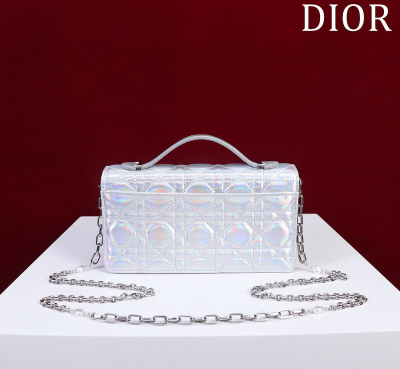 Glami Fashion - DIR Bags - 360