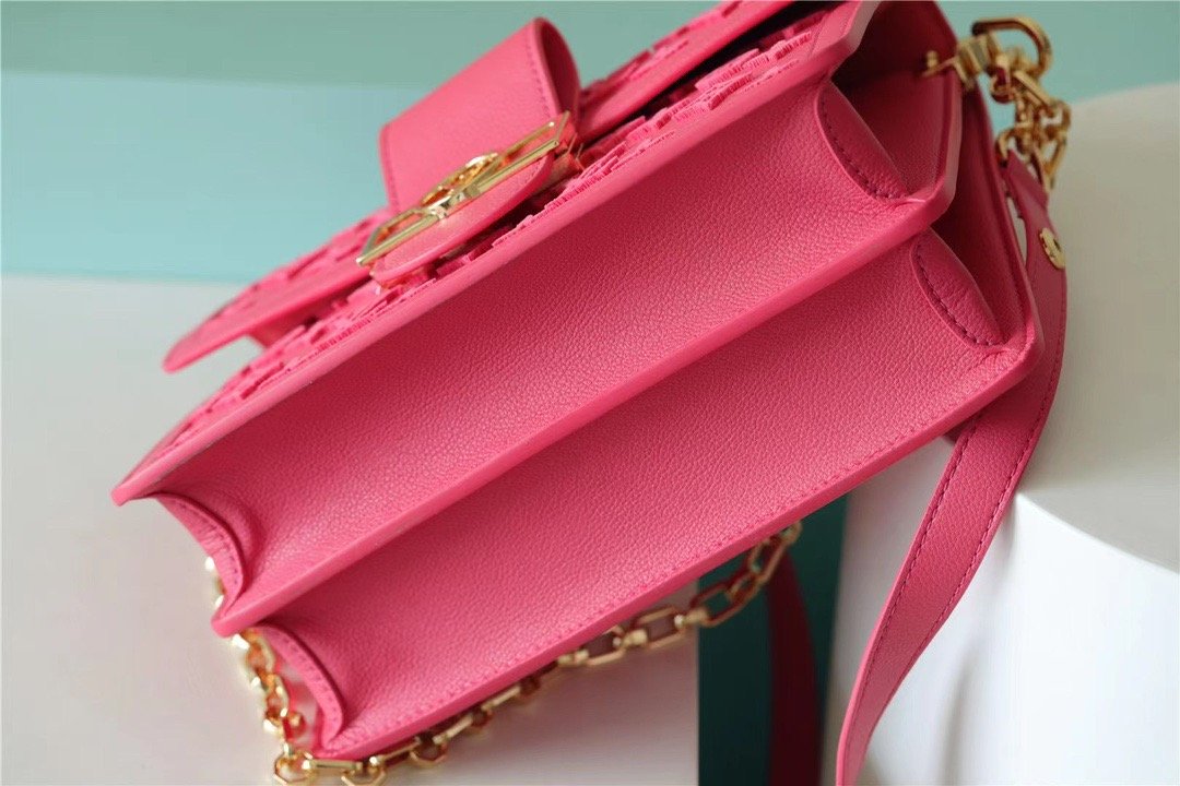LV Mini Dauphine Monogram GlamIuo Pink For Women,  Shoulder And Crossbody Bags 7.9in/20cm LV M20747