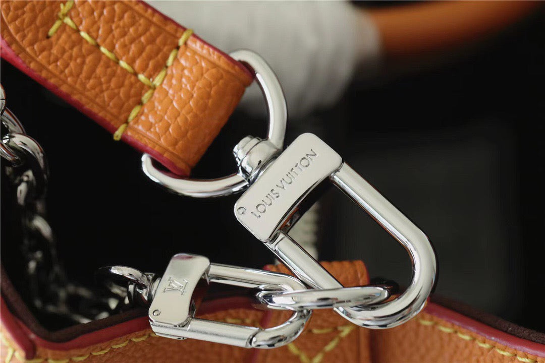 LV Marelle Epi Caramel Brown For Women, WomenÃ¢â‚¬â„¢s Handbags, Shoulder And Crossbody Bags 9.8in/25cm LVÃ‚Â 