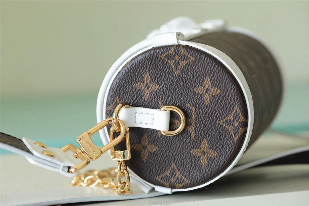 LV Papillon Trunk MonogramCanvas For Women, WomenÃ¢â‚¬â„¢s Bags, Shoulder And Crossbody Bags 7.5in/19cm LV M81485