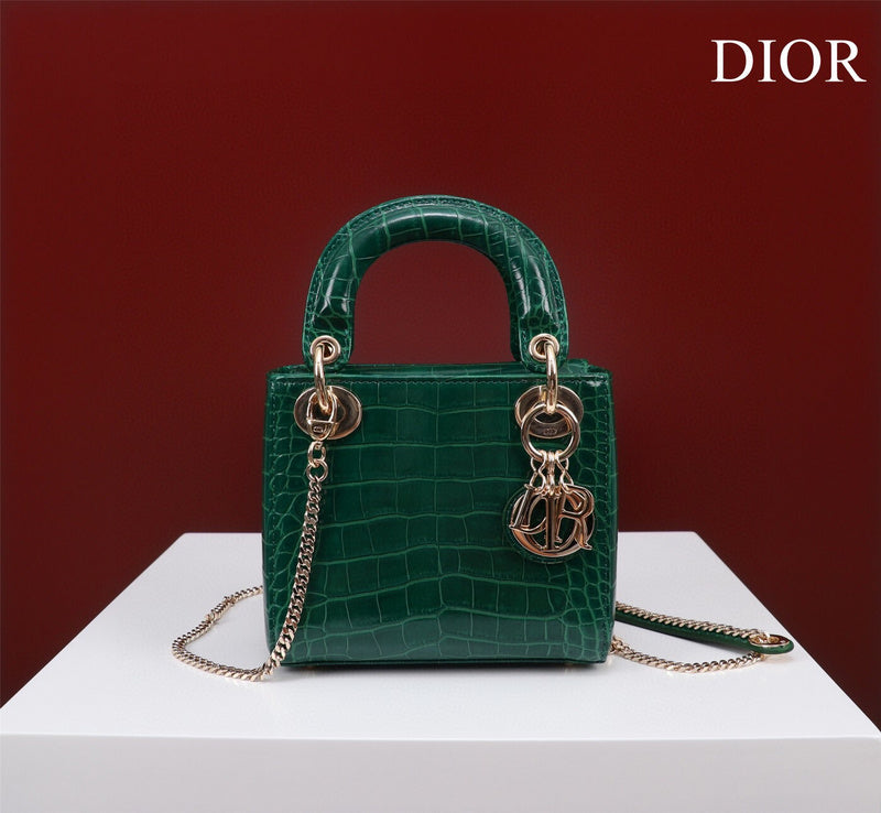 ELE - Dir Bags - 1756