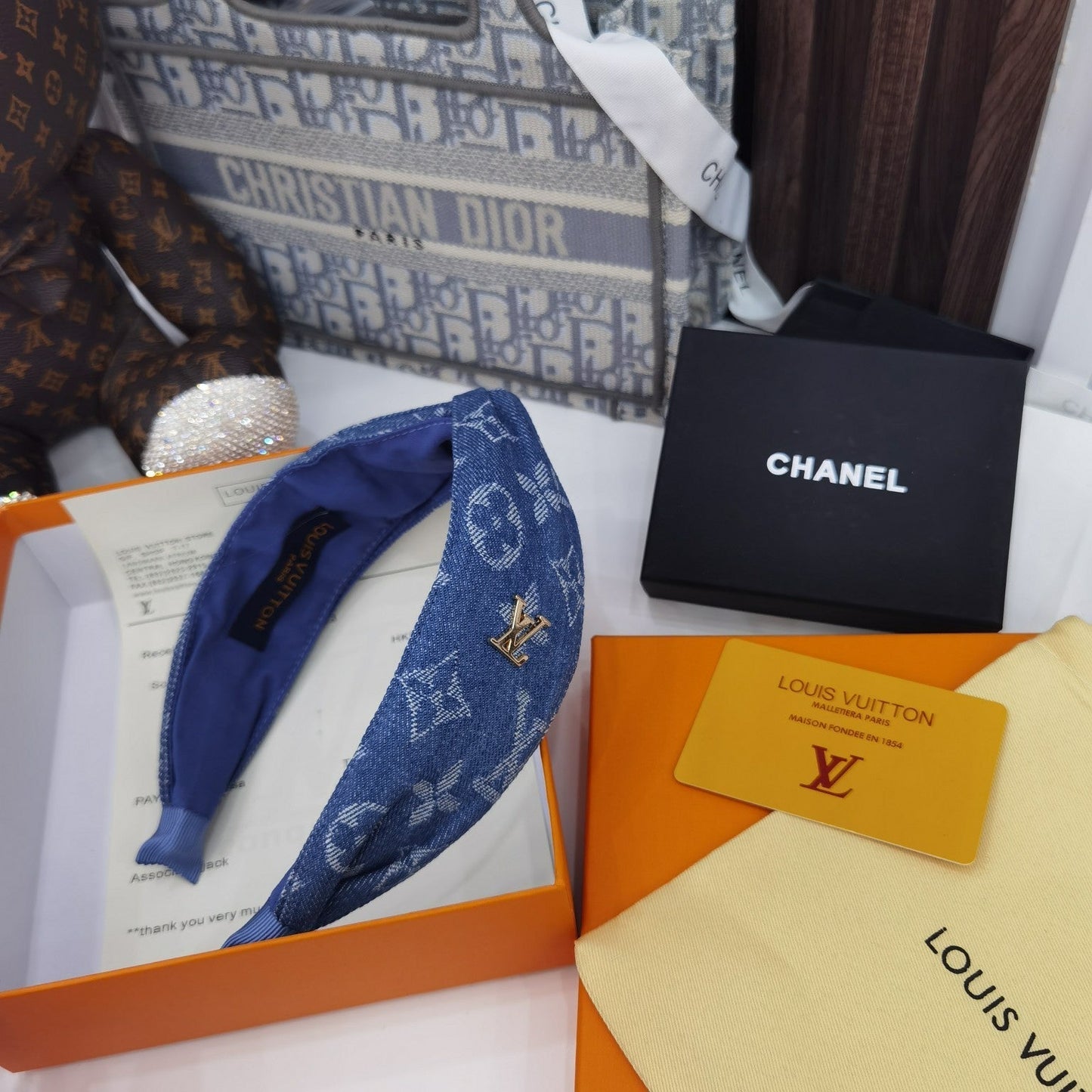 EN - Luxury Hair Band LUV 046