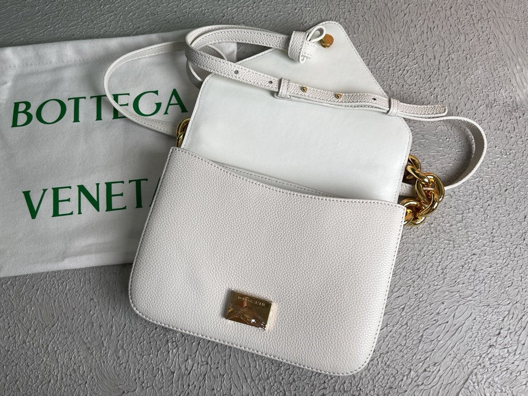 GLAMI Mount White, For Women, WomenÃ¢â‚¬â„¢s Bags 8.3in/21cm 667399V12M09009
