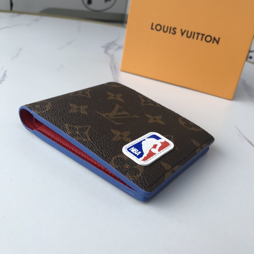 EN - New Arrival Wallet LUV 034