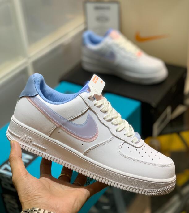SAMC - NKE Shoes - 677