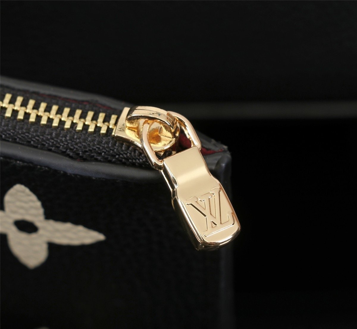 EN - New Arrival Bags LUV 032