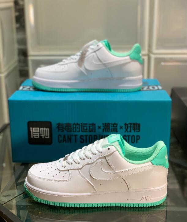 SAMC - NKE Shoes - 707