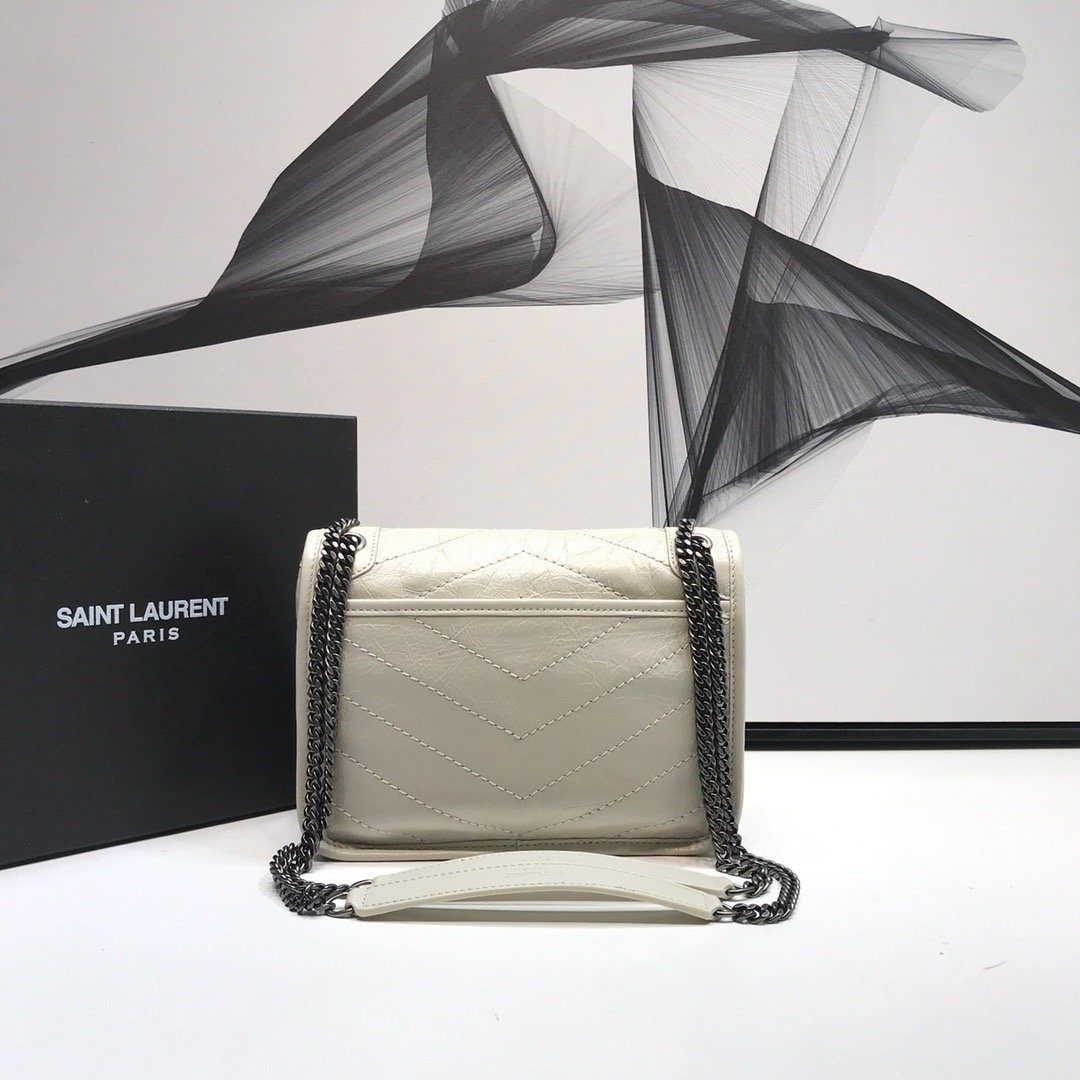 GLAMI Niki Baby Chain Bag In Crinkled Vintage White For Women 8.2in/21cm YSL 6331600EN049207