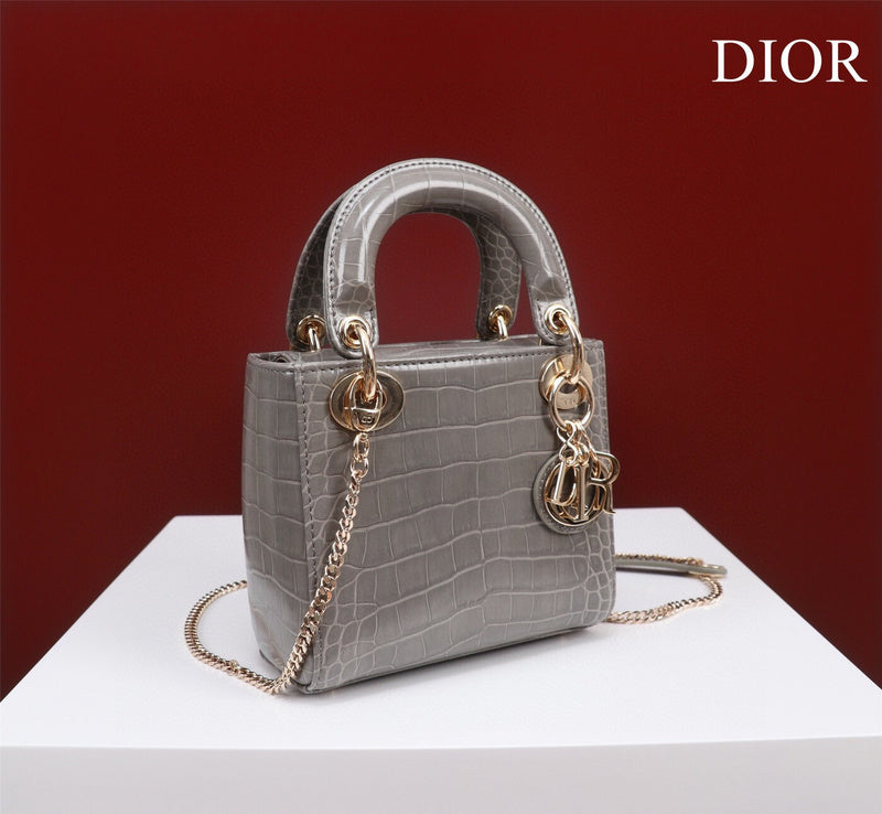 ELE - Dir Bags - 1754