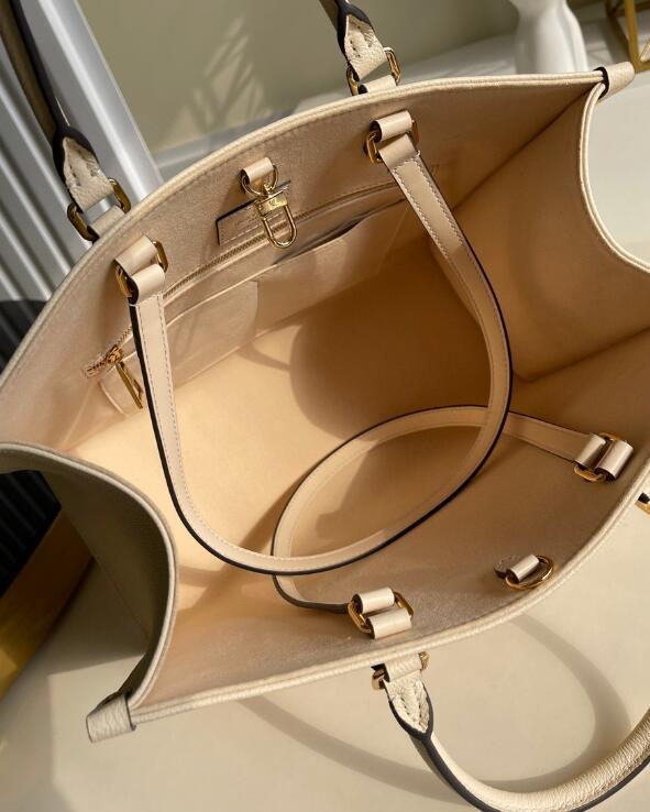 SAMC - LOV Bags - 2488