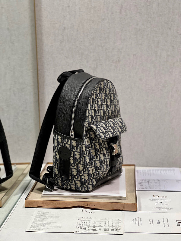 ELE - Dir Bags - 1630
