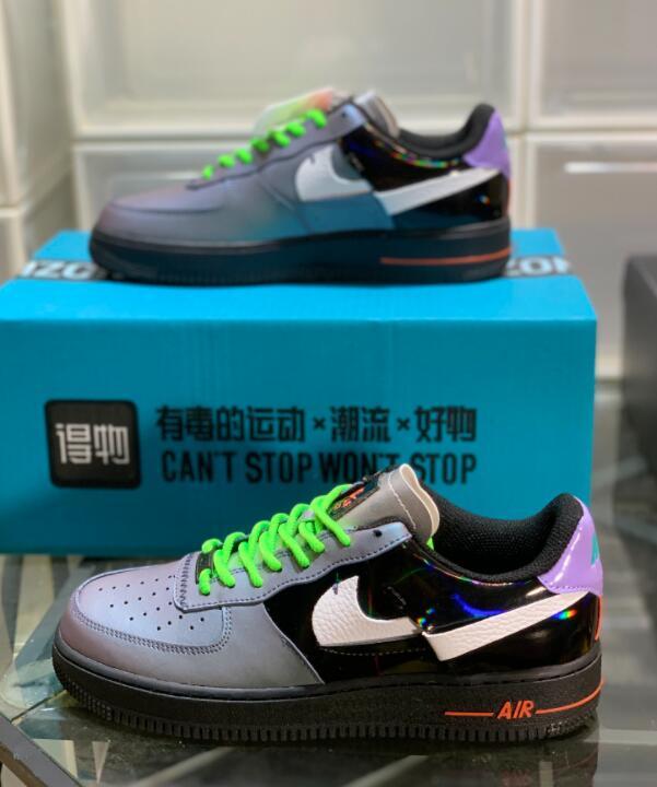 SAMC - NKE Shoes - 683