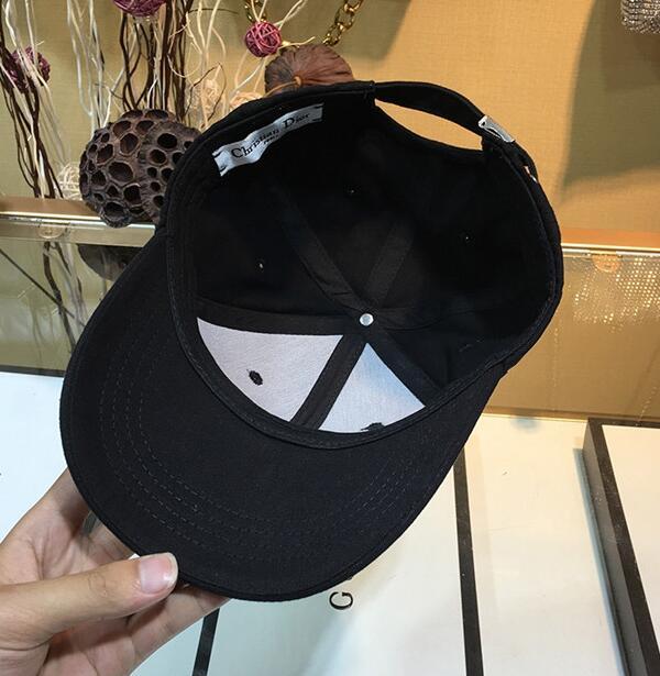 SAMC - Mix Hats - 052