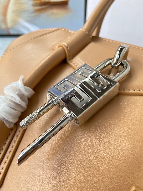 Glamy - GCY Bags - 695