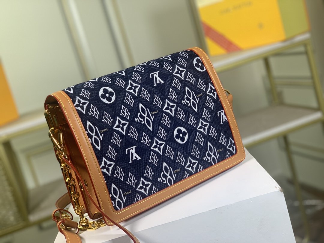 EN - New Arrival Bags LUV 108