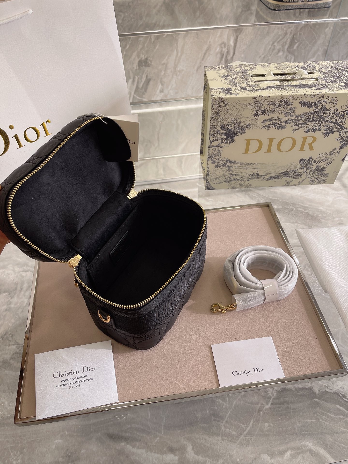 EN - NEW Arrival Bags DIR 215