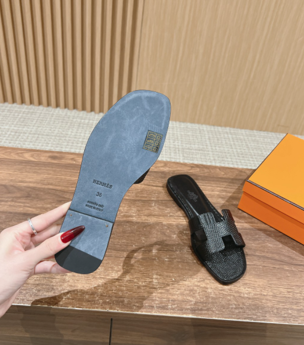 SAMC - HMS Women Shoes - 682