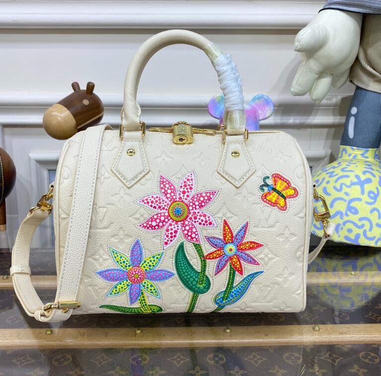 SAMC - LOV Bags - 1221