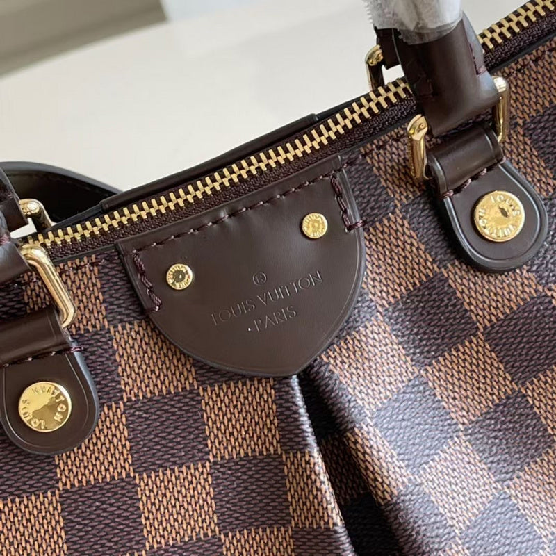 LOV2 Bags - Luxurious Bags  1411