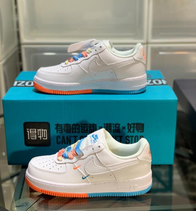 SAMC - NKE Shoes - 679
