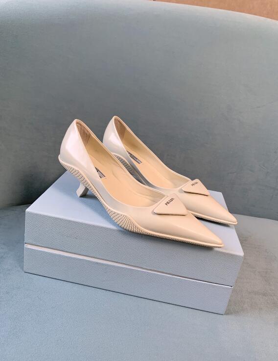 GlamyWomen Shoes - 722