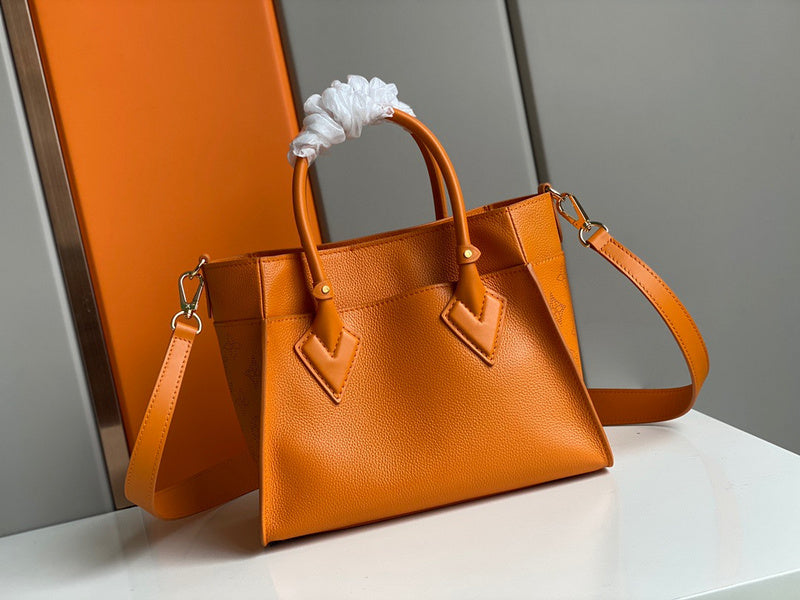 LOV2 Bags - Luxurious Bags  1041
