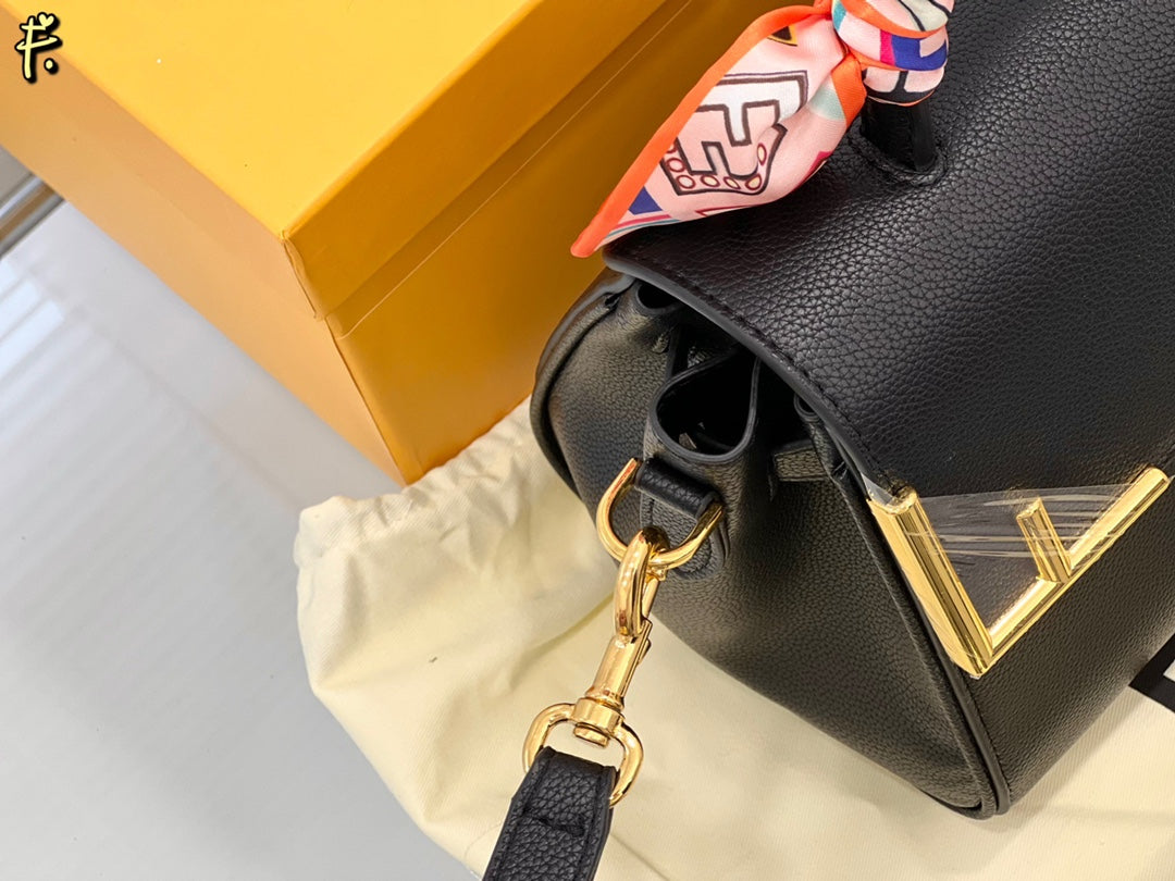 EN - New Arrival Bags FEI 246