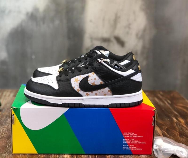 SAMC - NKE Shoes - 1671