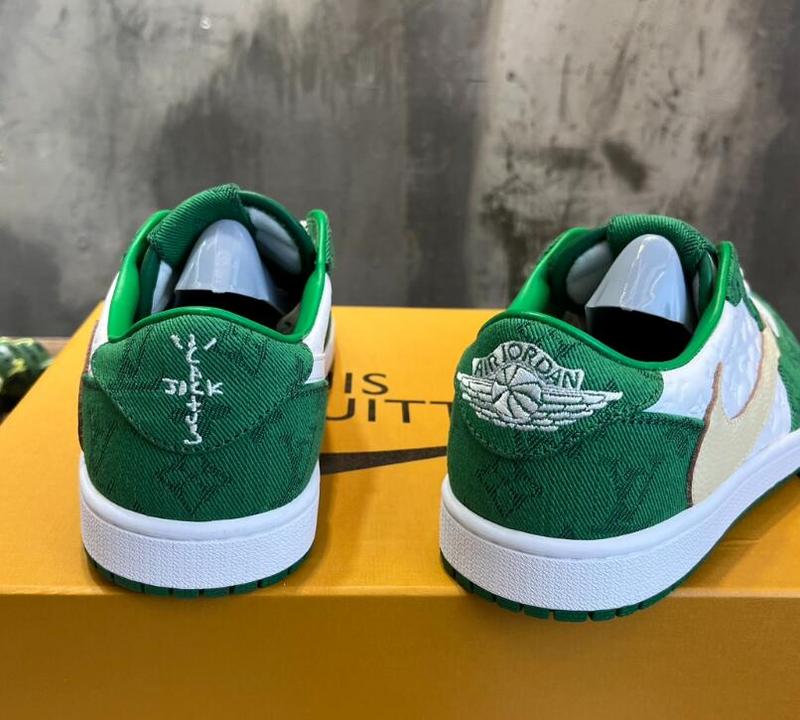SAMC - NKE Shoes - 508