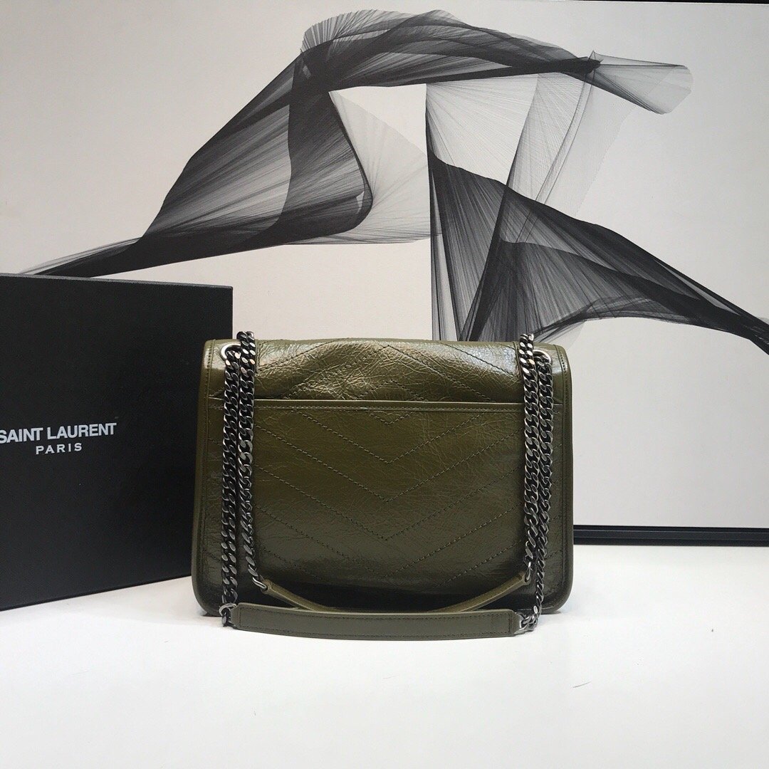 GLAMI Niki MeGLAMIum Chain Bag In Crinkled Vintage Green For Women 11in/28cm YSL 6331581YG041229