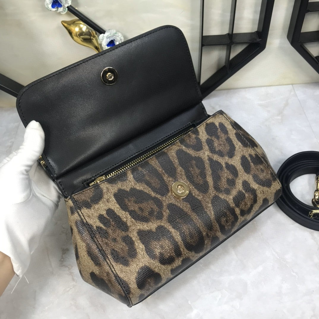 GLAMI Leopard Print Small Sicily Top Handle Bag Muticolour For Women 7.8in/20cm GLAMI