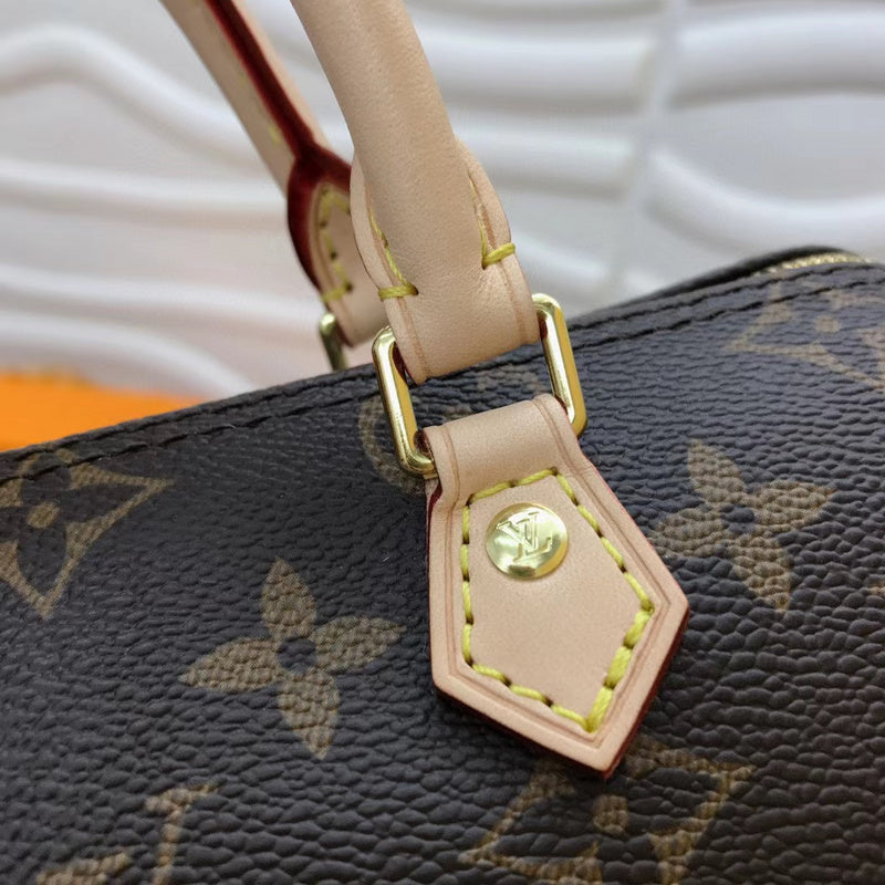 LOV2 Bags - Luxurious Bags  1087