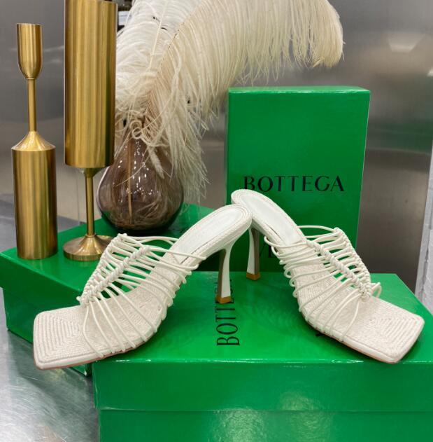 SAMC - BO Women Shoes - 235