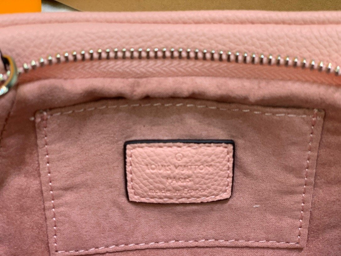 EN - New Arrival Bags LUV 123