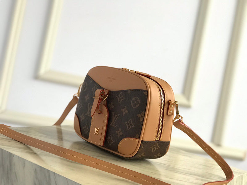 LOV2 Bags - Luxurious Bags  2546